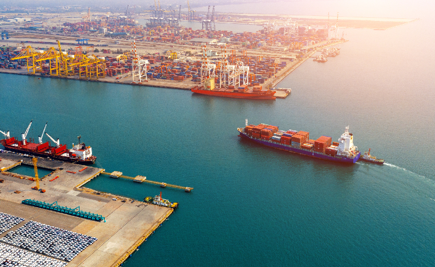 From super yachts to super tankers, SureWave offers clean power in port